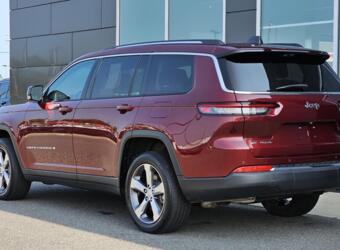 Jeep Grand Cherokee L (Car Service (6 Hours))