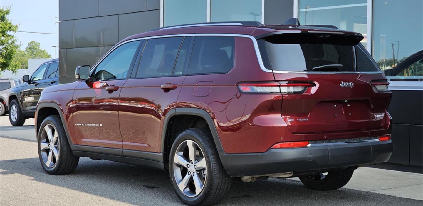 Jeep Grand Cherokee L Airport Transfer Service